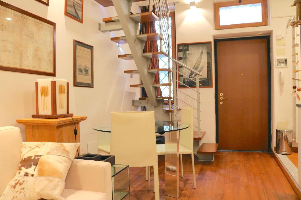 Charming Apartment In The Navigli District - 4 People ミラノ エクステリア 写真