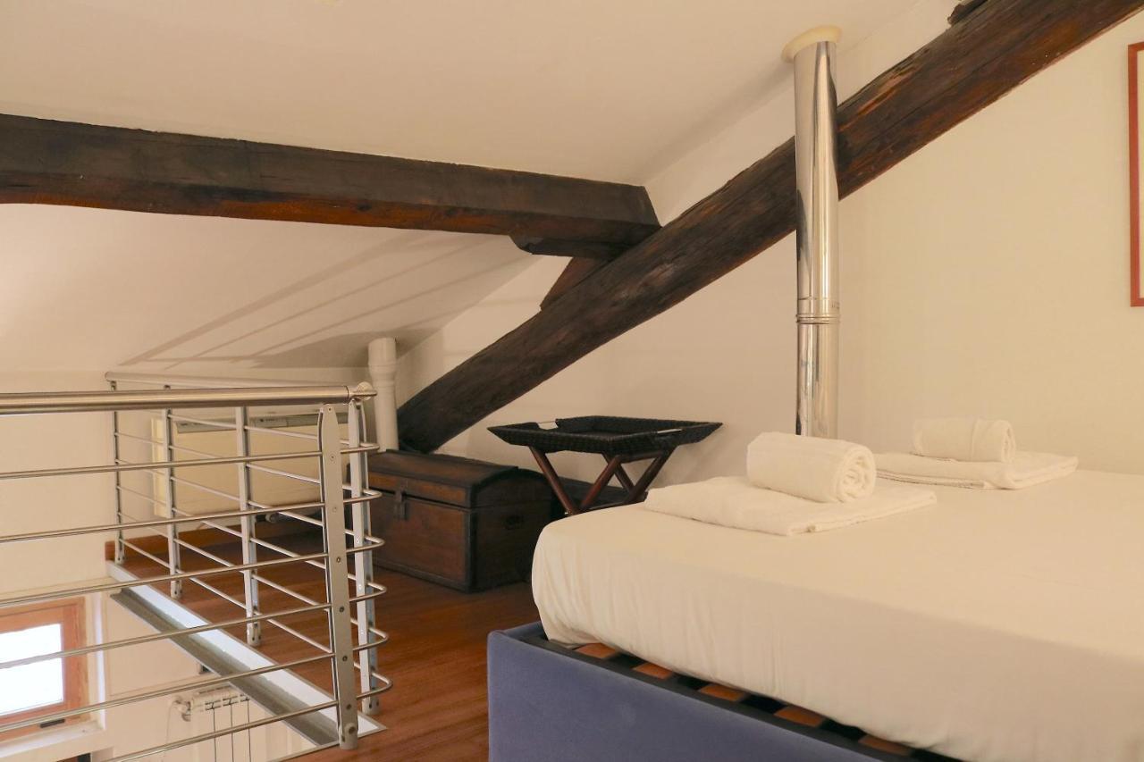 Charming Apartment In The Navigli District - 4 People ミラノ エクステリア 写真