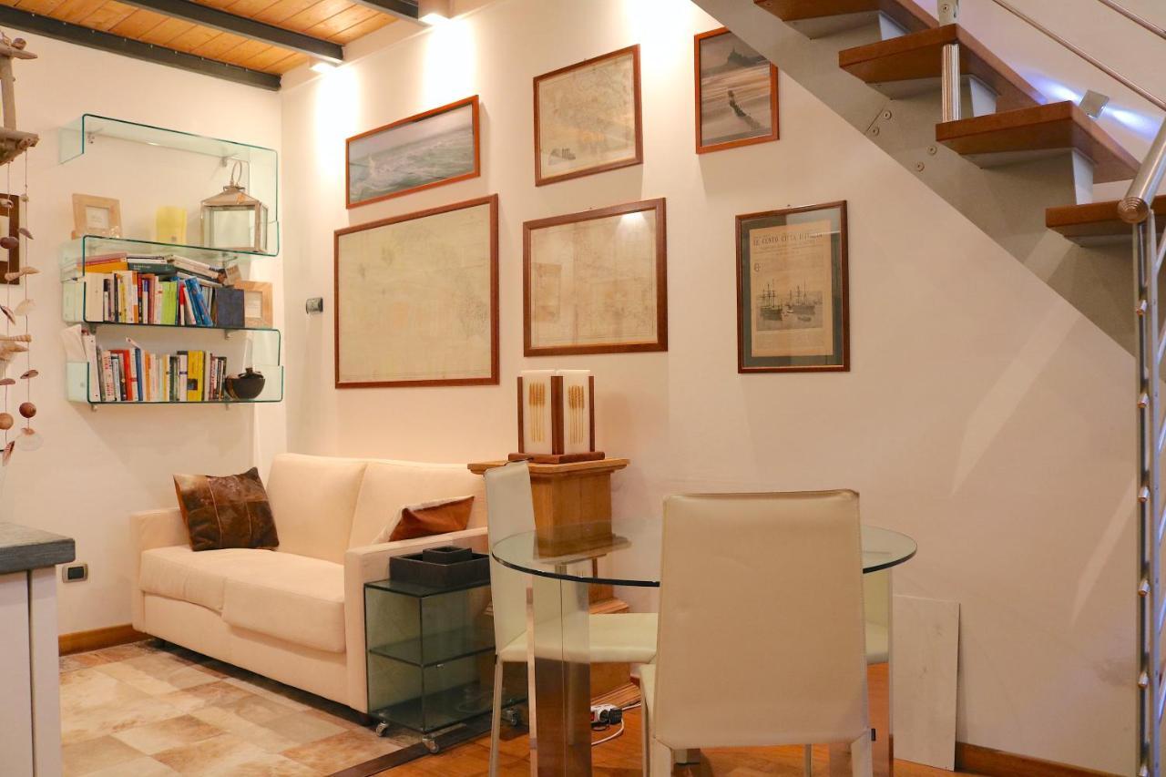 Charming Apartment In The Navigli District - 4 People ミラノ エクステリア 写真